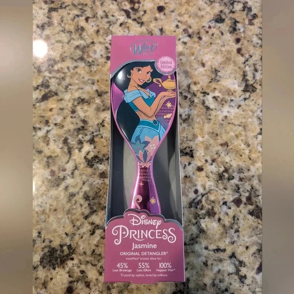 ⚡Wet Brush Original Detangler Brush Jasmine, Disney Princess limited ed